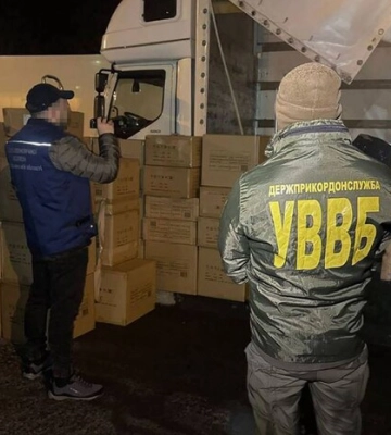 На Волинській митниці зупинили партію програвачів, які видавали за гуманітарну допомогу