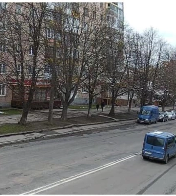 На луцькому проспекті встановили новий знак із забороною стоянки