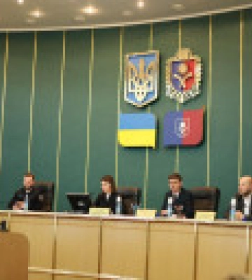 Хмельницкий облсовет запретил деятельность УПЦ МП в области