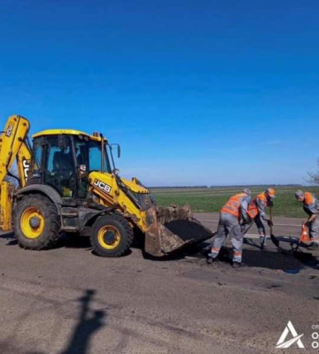 В Одеській області ремонтують найважливіші автодороги