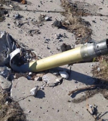 Під ворожий вогонь на Херсонщині потрапили житлові квартали, школа та підприємство - ОВА