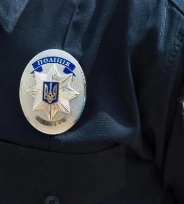 На Дніпропетровщині вибухнув автомобіль з військовим і волонтером