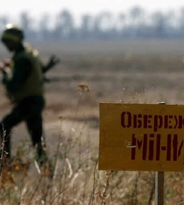 Оккупанты готовятся к обороне: россияне минуют поля в Запорожской области