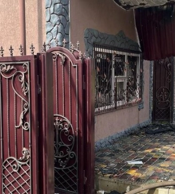 Росіяни обстріляла житловий сектор селища під Краматорськом. Є загиблі та поранені