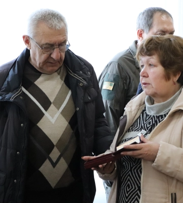 В Олександрії родини загиблих військових отримали державні нагороди 