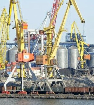 GNT Group намагається повернути контроль над зерновим терміналом в Одесі через суди, попри рішення Мін’юсту