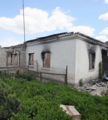 Латвія профінансувала відновлення семи будинків у селі Ягідному, де був «підвал смерті»