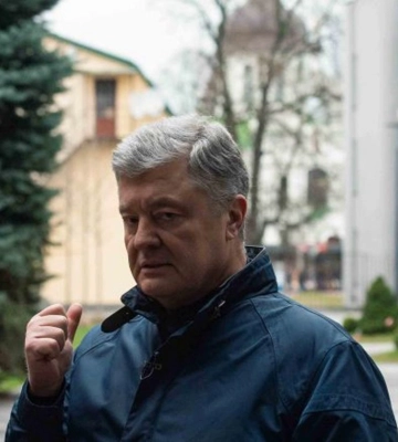 Порошенко: всі, хто любить Україну, мають об’єднатися навколо ПЦУ