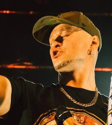 Лідер &quot;Бумбоксу&quot; Хливнюк приголомшив сумою, яку зібрав у світовому турі: скільки це мільйонів