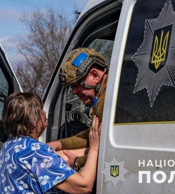На глазах людей гибнут их соседи: В полиции рассказали об эвакуации из Красногоровки