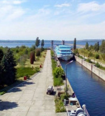 Ексдиректора держпідприємства підозрюють у завданні понад 6 млн гривень збитків на ремонті Канівського шлюзу