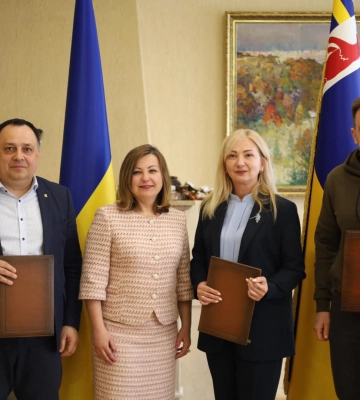 Закарпатські держслужбовці зможуть підвищувати кваліфікацію у Західноукраїнському національному університеті