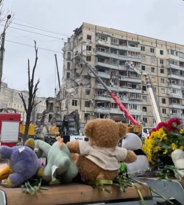 Мешканці 54 квартир зруйнованого будинку на Перемозі отримали по 2 млн грн матеріальної допомоги