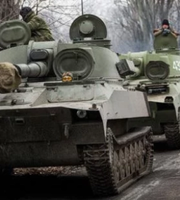 Россияне вывели технику с военной базы на севере Крыма — спутниковые снимки