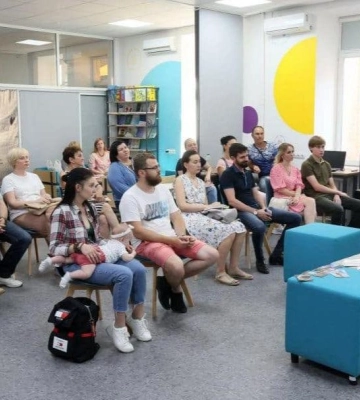 Полтавців запрошують долучитися до розмовного клубу англійської мови