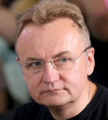 Мер Львова: За два дні завершили історію московського патріархату у нашому місті