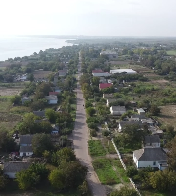 Скинули вибухівку з безпілотника. Армія РФ обстріляла Зміївку на Херсонщині
