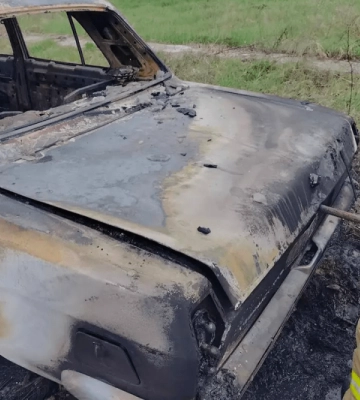 У Дніпропетровській області загорівся припаркований автомобіль (ФОТО)