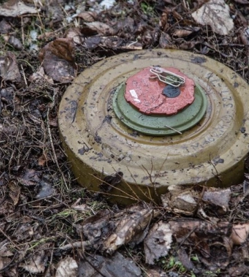 На Волині екскаватор наїхав на міну