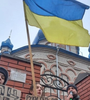 У Хмельницькому виявили антиукраїнську літературу ще в одному храмі, який перейшов до ПЦУ