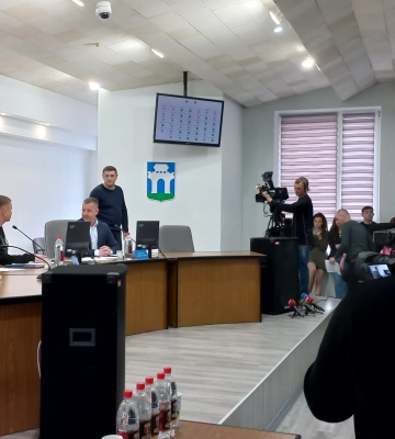  «День історичний», а кворуму немає: чи заберуть землю у церков МП в Рівному?