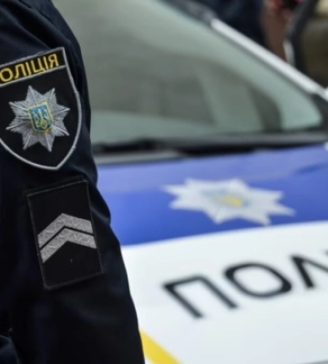 У Києві на вулиці виявили тіло чоловіка