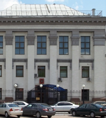 Киевсовет хочет расторгнуть договор аренды с посольством россии в Киеве