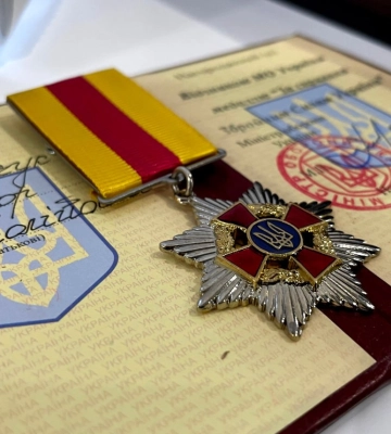 Начальник ГУНП в Рівненській області відзначив поліцейських Рівненщини