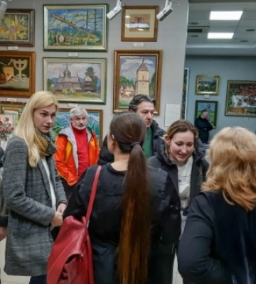 У Рівному митці розпочали безстроковий благодійний марафон - збирають гроші для ЗСУ