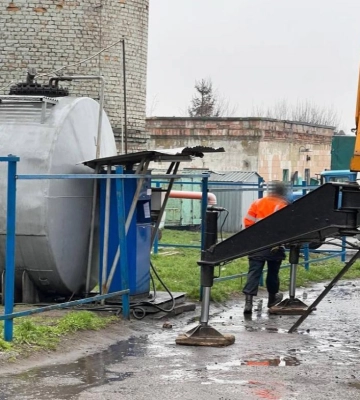 У Рівному поліцейські припинили діяльність нелегальної АЗС