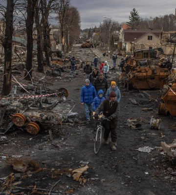 #МістаГероїв: год назад ВСУ освободили от россиян три области (фотоподборка Зеленского)