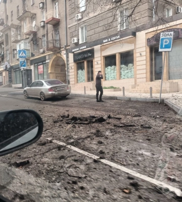 Захоплений армією РФ Донецьк — під обстрілом, атаковано центр та район Критого ринку