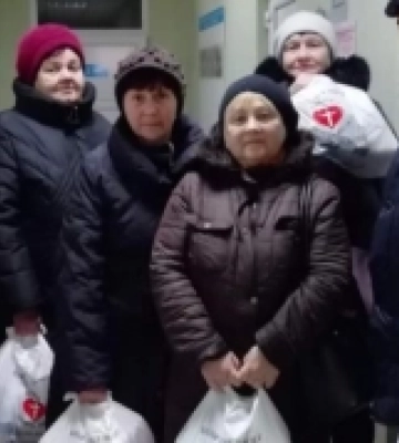 Благодійники передали жителям Рожищенської громади 200 продуктових наборів