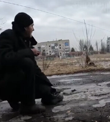 Деякі не хотіли їхати, а потім гинули під обстрілами, - волонтер Микола Могилевський про евакуацію з гарячих точок Донбасу. ВIДЕО