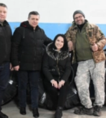 Луцька громада придбала шини для 14 ОМБр