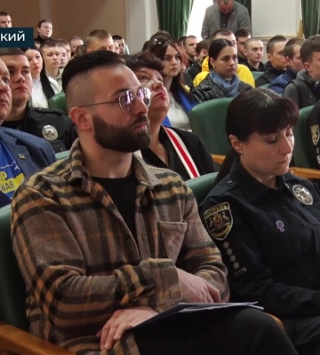 У Кропивницькому ВИШ – переселенець провів форум, щодо молодіжних волонтерських ініціатив (відео)