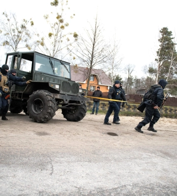 Бурштин і не тільки: в поліції розповіли що сьогодні відбувалось у Старому селі