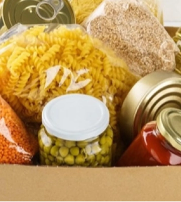 На Волині напередодні Великодня пенсіонери отримають продуктові набори