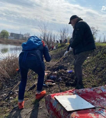 Черговий по місту перевірив виконання доручення мера щодо піклування про людей, які транзитом вимушені пересуватися країною через війну, та контролю за санітарним станом