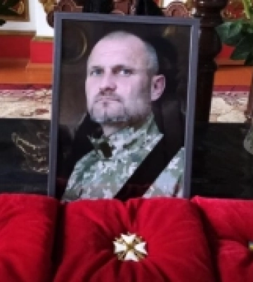 Розпочали збір підписів, аби присвоїти звання Героя України рожищанину Вячеславу Зенцу