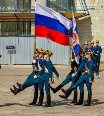 Росія проведе достроковий випуск з військових вишів через втрати на фронті – Генштаб
