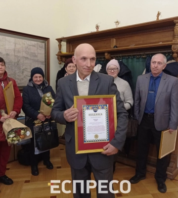 Потрібна професія: у Львові кращим двірникам дали по 10 тисяч гривень та тур на Закарпаття