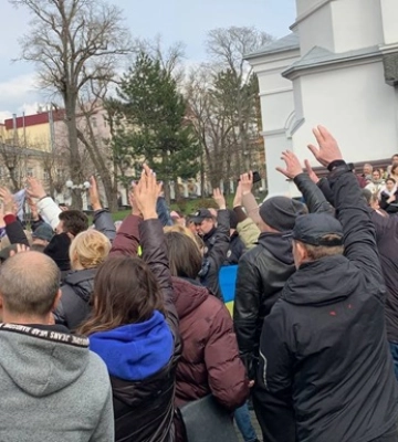 На Хмельниччині прокотилася хвиля відмов від УПЦ МП