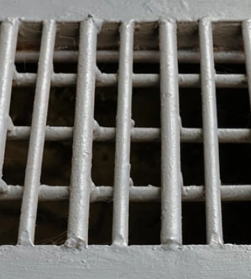 Розраховують воювати у 2024: Міноборони РФ укладає контракти з в’язнями на 18 місяців