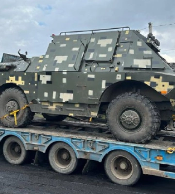 Львівщина відправила на передову під Бахмут бойові розвідмашини та пікапи