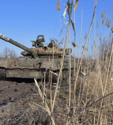Напередодні великого свята. Окупанти обстрілюють заміновані сільськогосподарські землі Херсонщини, щоб ті детонували далі