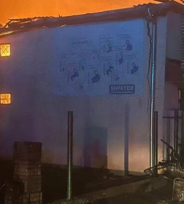На Львівщині вночі згорів магазин будматеріалів, - ФОТО