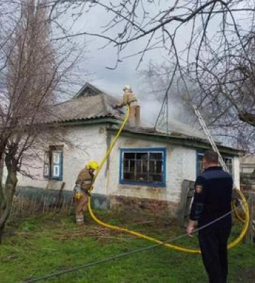 На Полтавщині горів житловий будинок