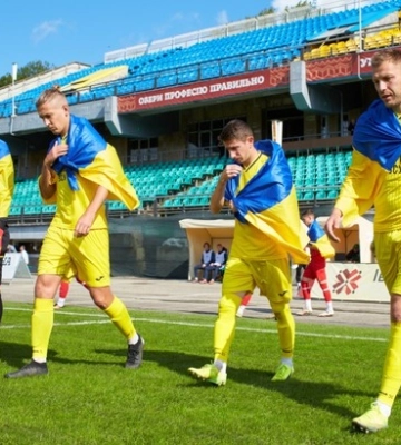 Перша ліга.  Гірник-Спорт та Прикарпаття грають внічию