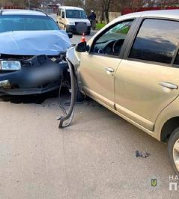 У Полтаві в аварії травмувалася пасажирка легковика